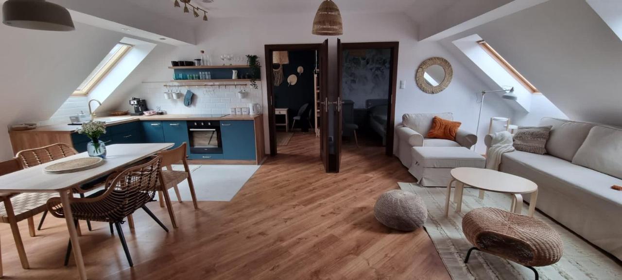 Apartament W Centrum - Nasze Poddasze Ustrzyki Dolne Exteriér fotografie