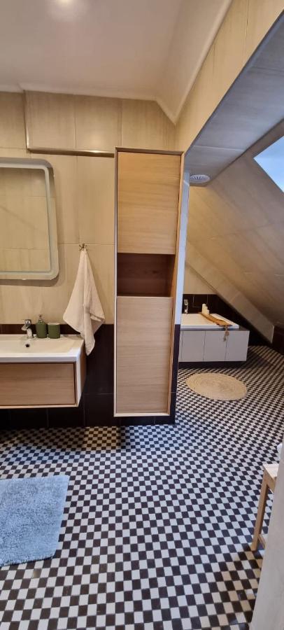 Apartament W Centrum - Nasze Poddasze Ustrzyki Dolne Exteriér fotografie